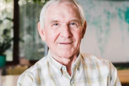 Robert & Linda T. profile picture